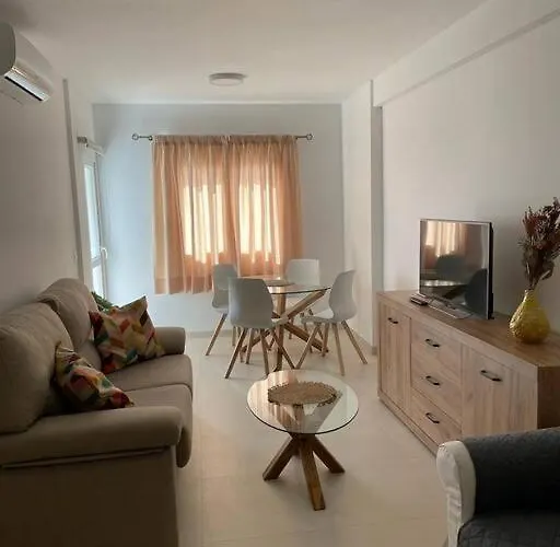 Reformado Con Vistas Al Mar Apartamento